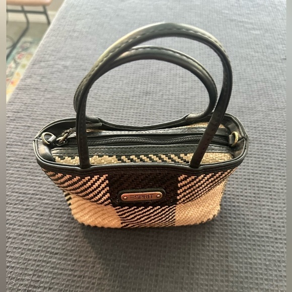 Esprit Crossbody Black & Tan Check Pattern Rattan Bag Y2K Academia Preppy - Picture 2 of 7